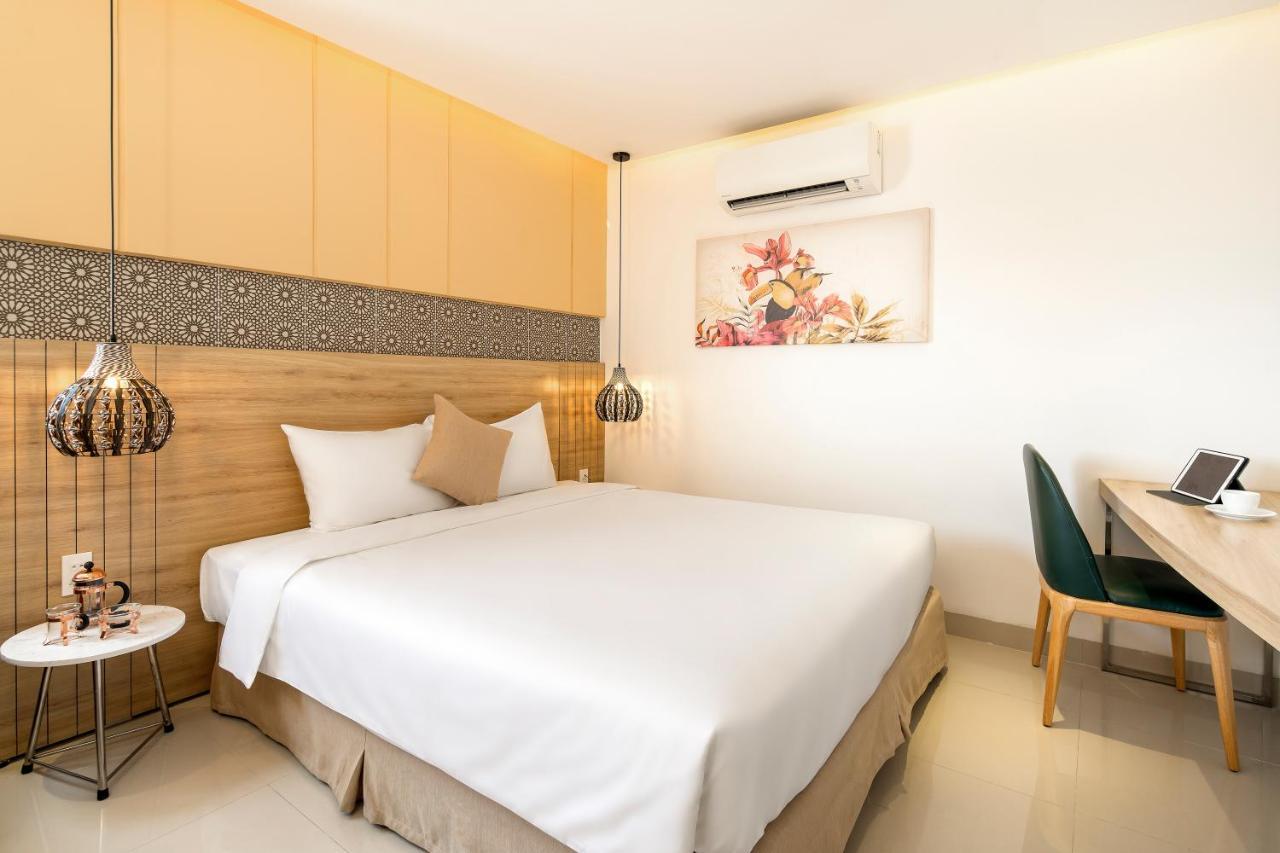 Bella Merry Hotel And Apartment Da Nang Bagian luar foto