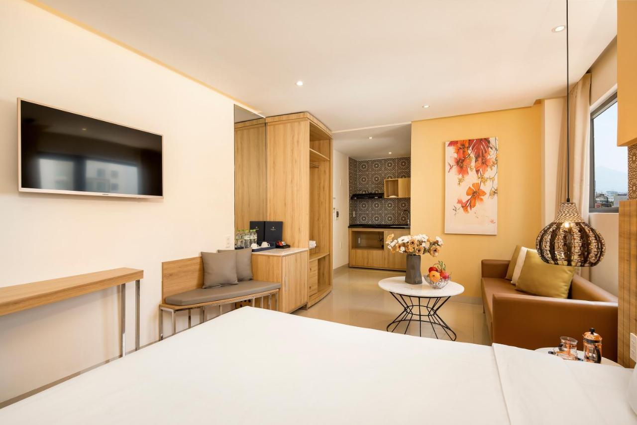 Bella Merry Hotel And Apartment Da Nang Bagian luar foto